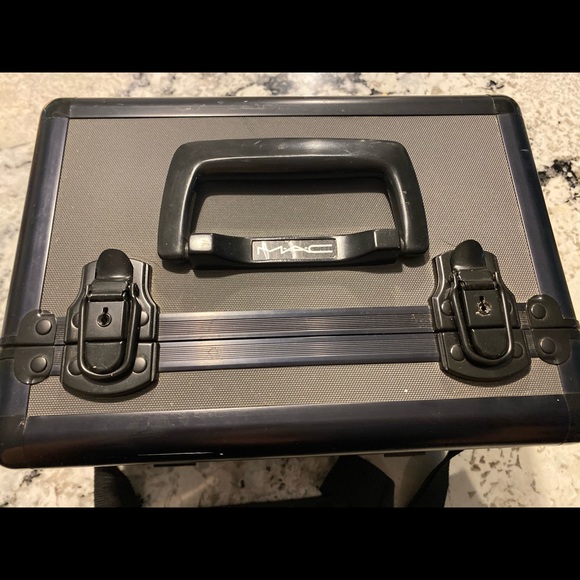 MAC Cosmetics Other - MAC Cosmetics Train Case With Shoulder Strap